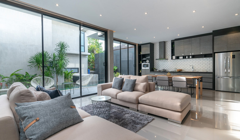 Delivery and installation